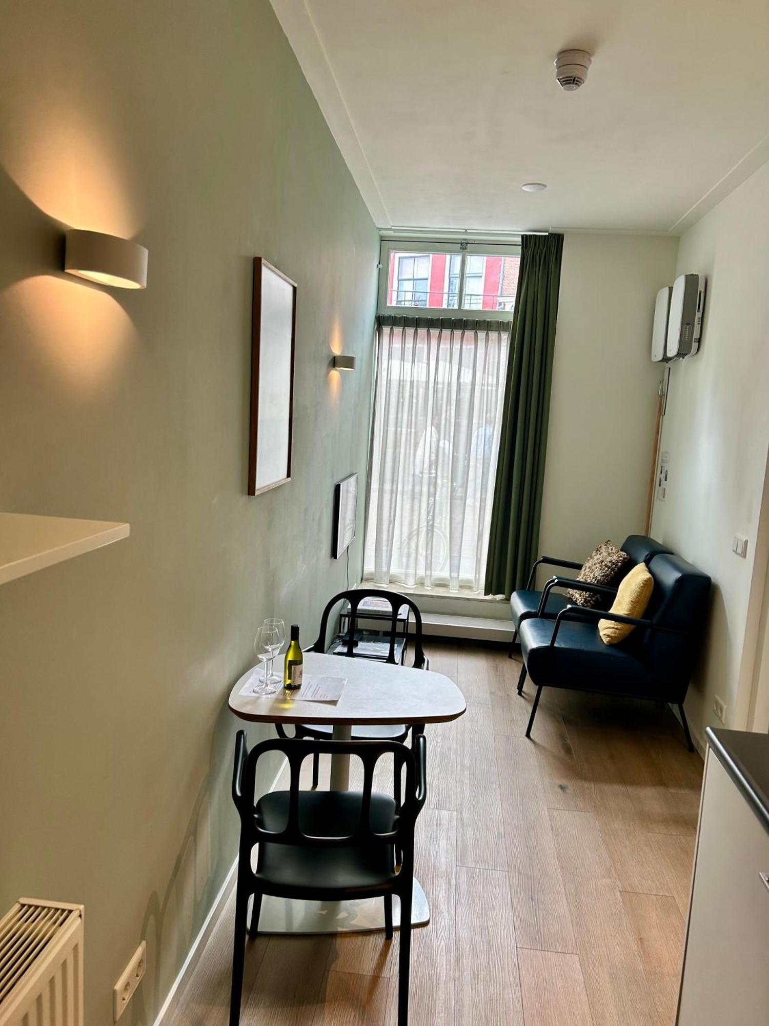 Appartementenhotel aan de IJssel in hartje Deventer Buitenkant foto